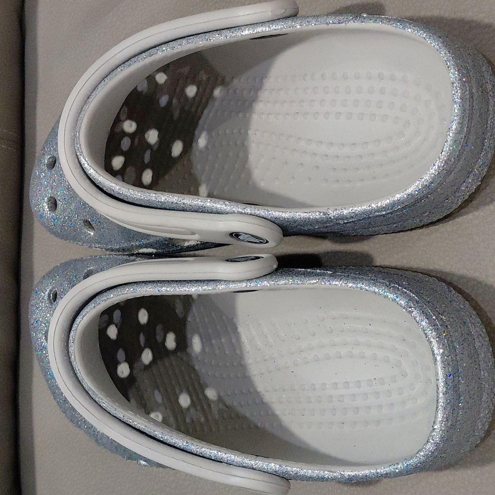 CROCS  Sparkly Clogs - Picture 7 of 9
